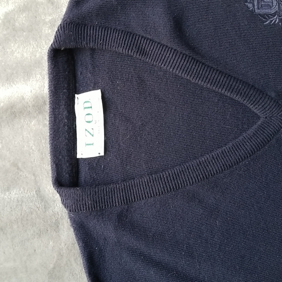 Men's IZOD Medium Sweater - Picture 2 of 3